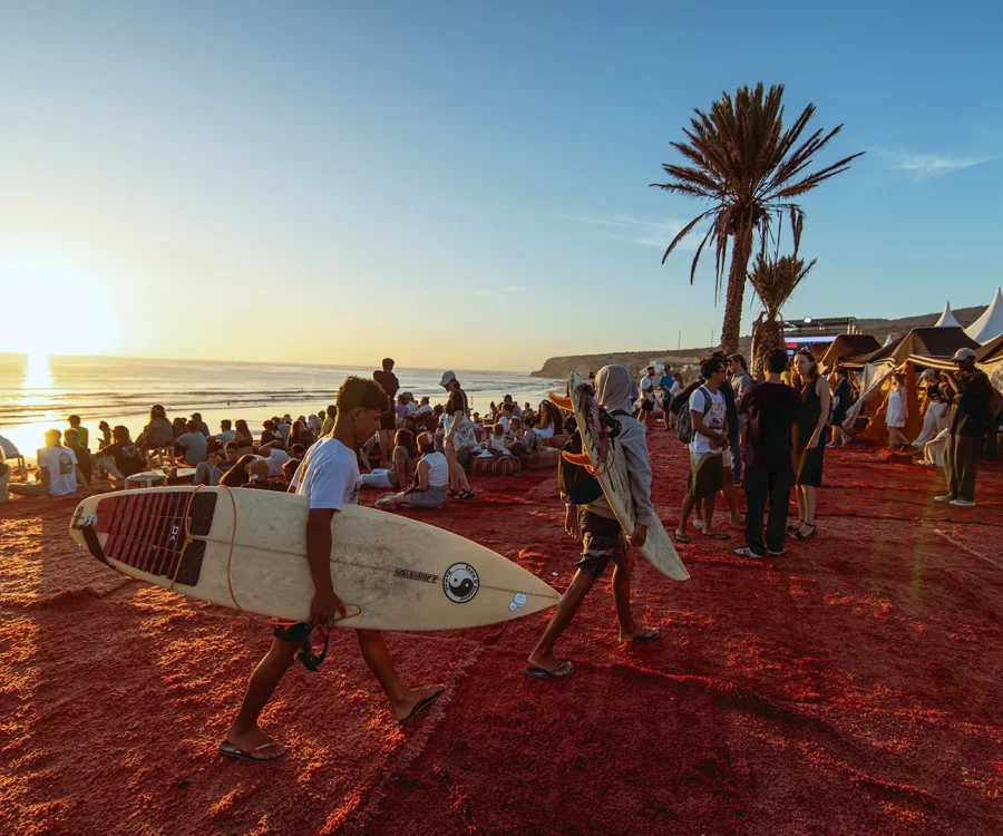 espace chill aera ou les visiteurs du TSE regarde le sunset